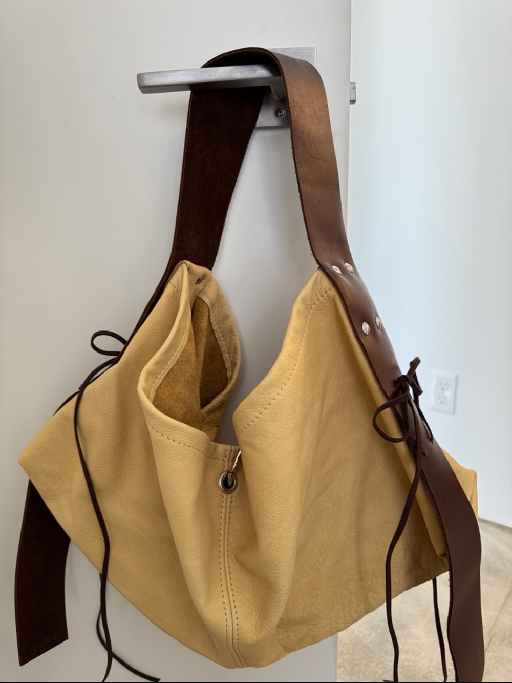 Le-Febour Everything Bag Butter